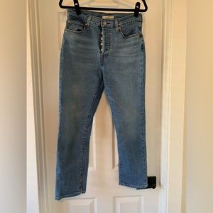 Levi’s wedgie straight jeans sz 31